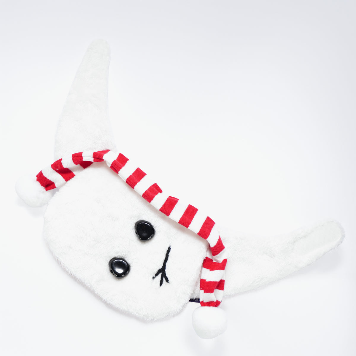 Momosnow snowman bandana laid open